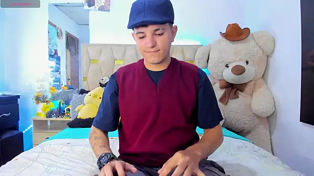 patrick sanzz online show from June 5, 1:54 am