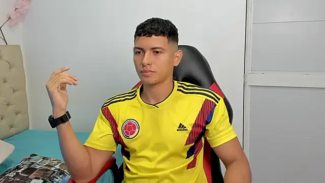 yei-sant online show from October 25, 2:46 am