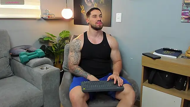 Giorgio-Leone online show from April 12, 8:43 pm