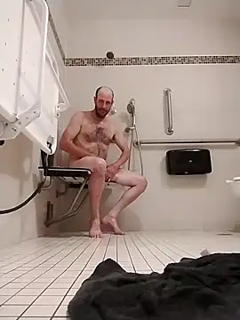 axelongshaft69 online show from March 4, 3:35 am