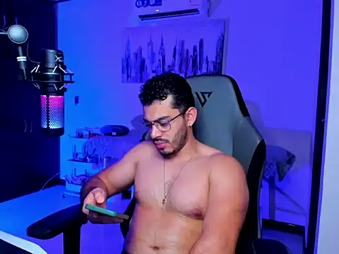 BrunoD31 online show from May 27, 3:58 am
