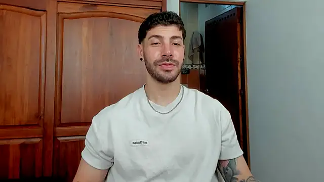 Guyinthemountain online show from July 6, 3:03 pm