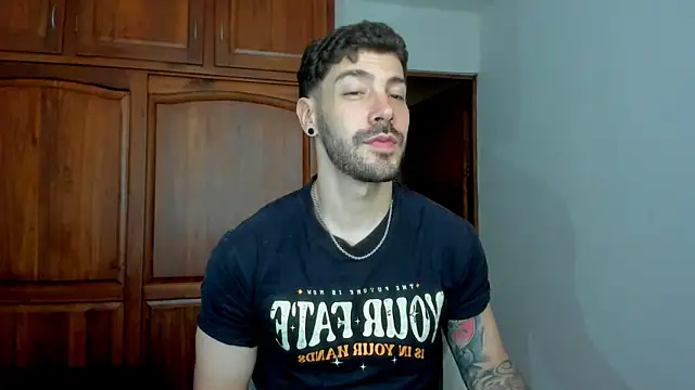 Guyinthemountain online show from July 7, 1:04 pm