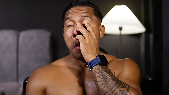 CallumMuscle online show from December 4, 3:57 am