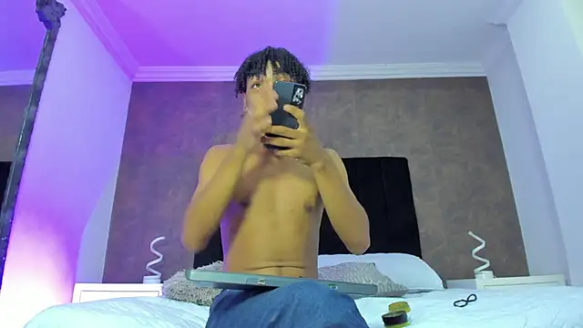 ErickHoffmans online show from January 10, 5:47 am