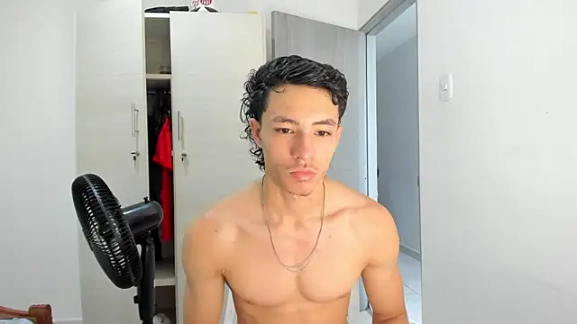 enzo sloran online show from May 26, 3:19 pm