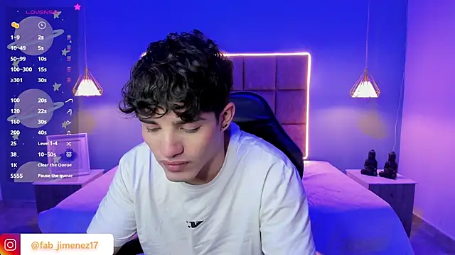 AlejooTwink online show from July 25, 5:15 am