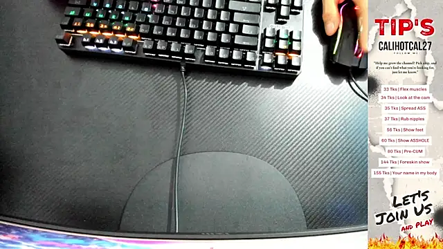 Calihotcaliente277 online show from October 3, 11:59 am