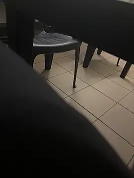 daubine46 online show from April 14, 3:00 pm