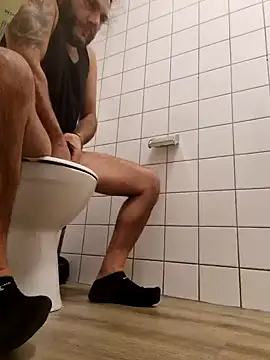 Cem-aus-Nrw-Krefeld online show from December 31, 5:55 am