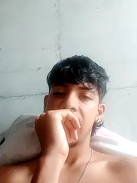Elputas online show from November 2, 5:28 pm