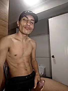 divinityros online show from March 8, 9:02 am