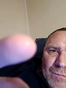 Frank0411xh online show from December 14, 3:02 am