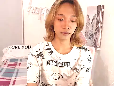 imtwinky online show from March 13, 12:02 pm