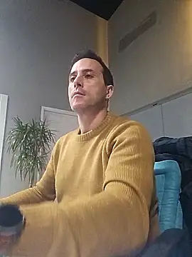 Lucas   81 online show from January 8, 8:03 pm