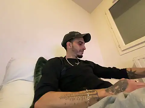 Rebeu313 online show from January 12, 6:56 pm