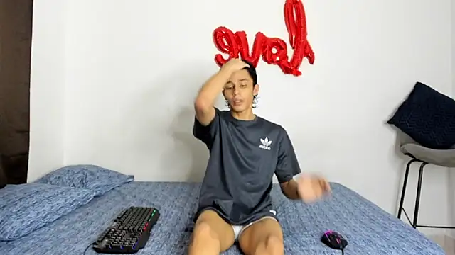 evanscollins online show from November 5, 10:01 pm