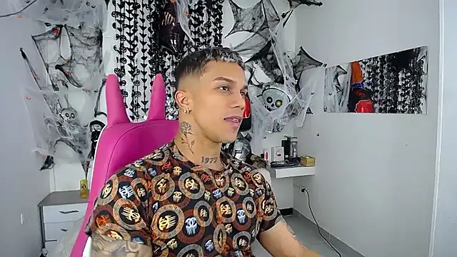 Leonard Price online show from November 7, 5:22 am