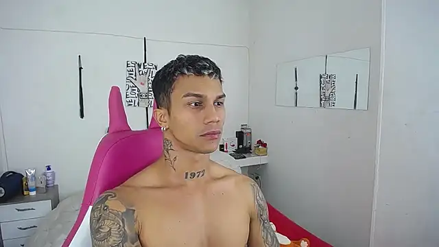 Leonard Price online show from November 28, 9:55 am