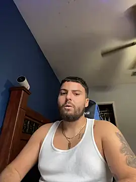 Snapshot of MasterKvn chatting on December 27, 7:35 pm MasterKvn online show from December 27, 7:35 pm