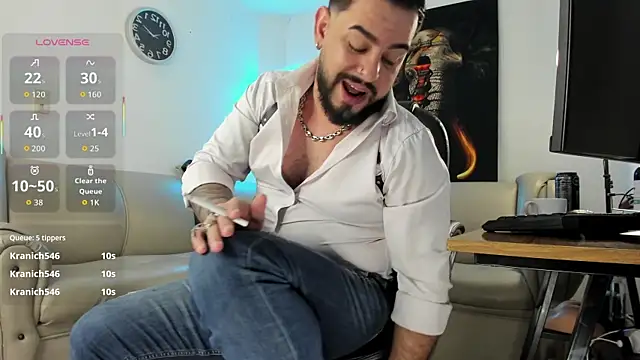 Ethan Castellano online show from January 8, 9:20 pm