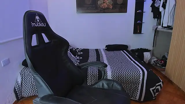 daddy jhons online show from March 13, 8:48 pm