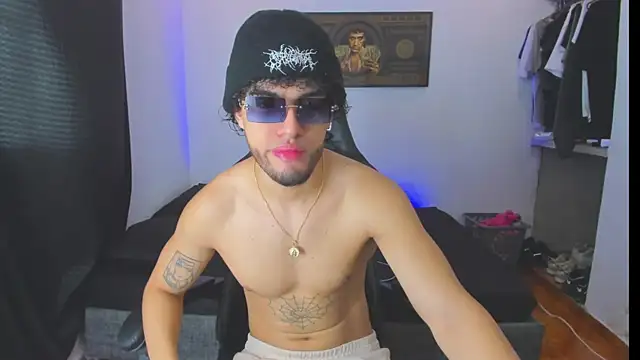 daddy jhons online show from October 27, 4:42 pm