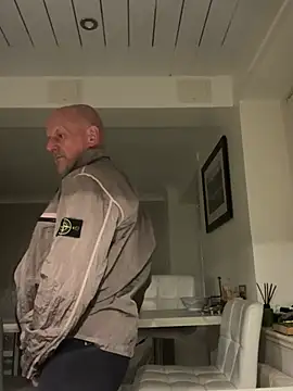 malematureisbest online show from January 9, 8:03 pm