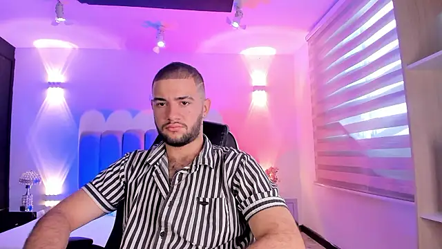 MaximusDick1  online show from March 9, 12:21 pm