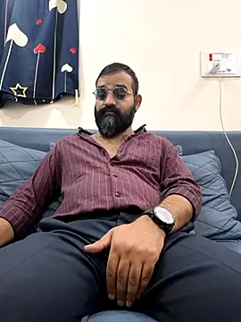 Fun Guuy online show from January 13, 3:33 am