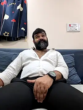 Fun Guuy online show from July 3, 3:01 am