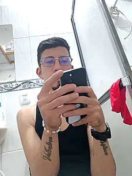 stivevv online show from April 16, 12:54 am