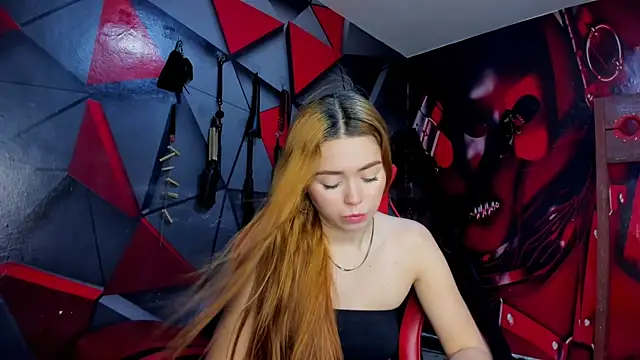 Hana and Zeta online show from January 15, 12:31 pm