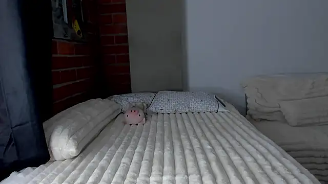 pettergrey1 online show from November 13, 8:46 pm