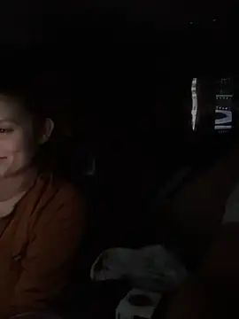 dcockell online show from December 19, 3:36 am