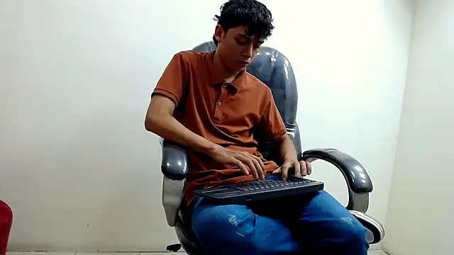 DamiBright online show from September 30, 7:39 pm