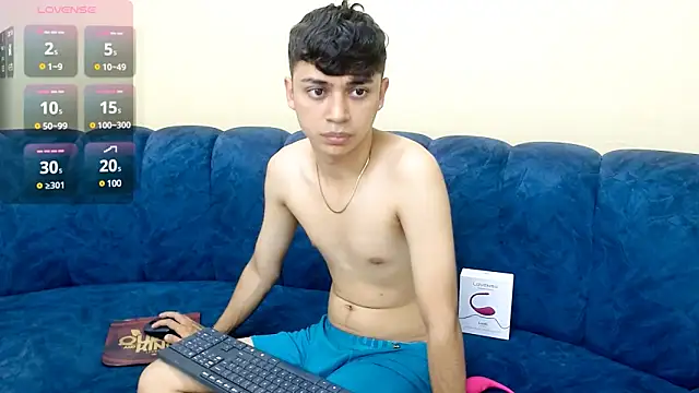 DamiBright online show from December 24, 7:11 pm