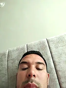 xxierra online show from April 16, 2:28 pm