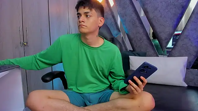 Yef Thin online show from October 25, 3:30 am