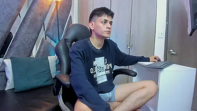 Yef Thin online show from November 9, 4:05 am