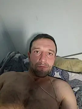 serjdj90 online show from October 31, 8:34 pm