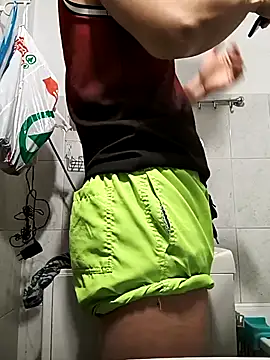 petibacsi96 online show from December 7, 9:39 am