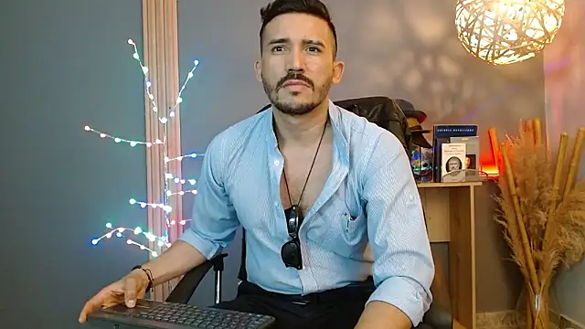 Reiko 85  online show from March 14, 7:32 pm