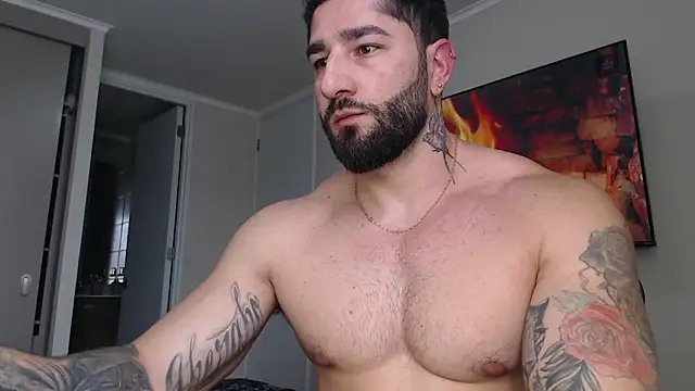 jonhklleyn online show from October 23, 8:01 pm