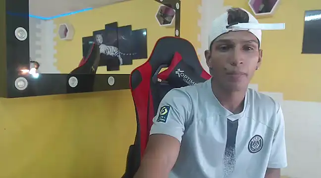 mau elixxx online show from January 16, 1:48 am