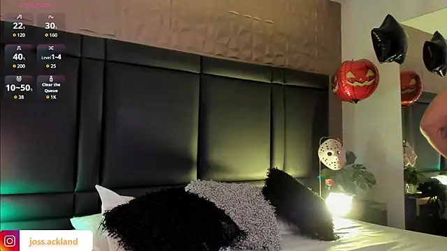 JossAckland online show from October 31, 8:01 pm