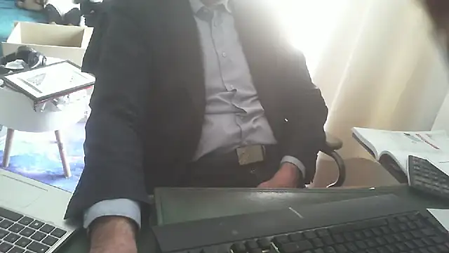 Snapshot of shyfrenchcock1 chatting on March 6, 1:14 pm shyfrenchcock1 online show from March 6, 1:14 pm