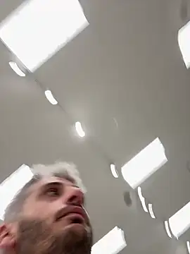 Dylansd online show from December 28, 8:47 pm