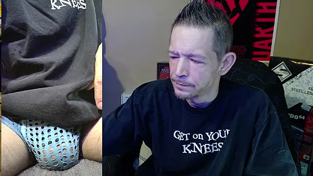 MasterForgedRayy online show from January 1, 12:33 pm