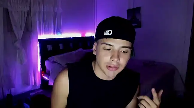 PipeRodriguez  online show from January 29, 2:40 am